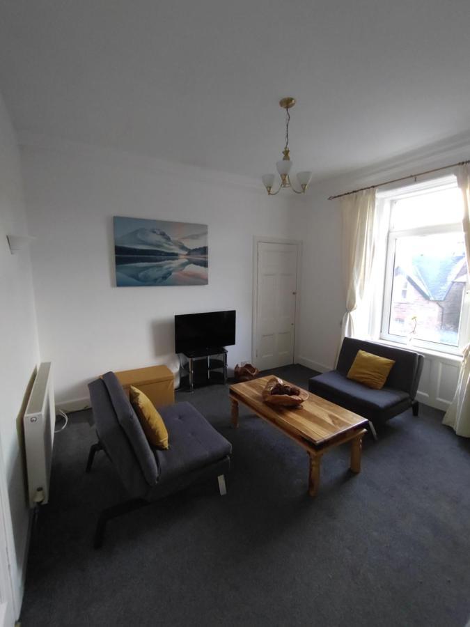 Apartment In The Heart Of Callander Exterior photo